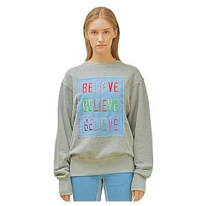 NEW LIE Sweatshirt White LUXE SOFT BE’LIE’VE PATCH SWEATSHIRT Size S